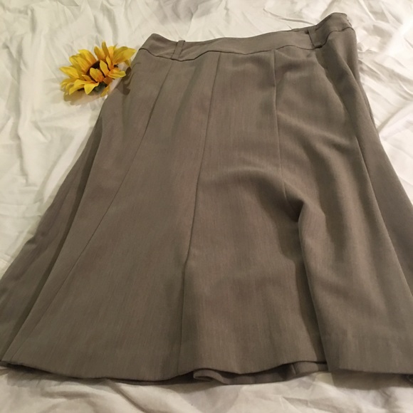 East 5th Dresses & Skirts - East 5 th Skirt